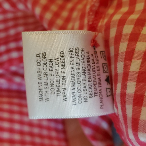 Basic Edition Women Plus Size Sleeveless Tailored Button down - Picture 6 of 9